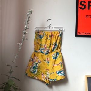 KIMCHI BLUE Tropical Romper